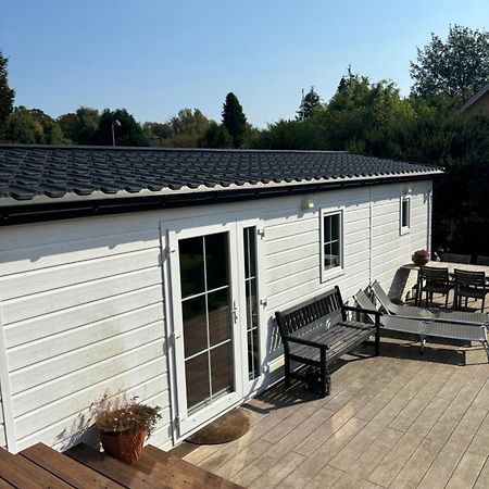 Thelittlehouse-By-The-Lake Horsholm Exterior photo